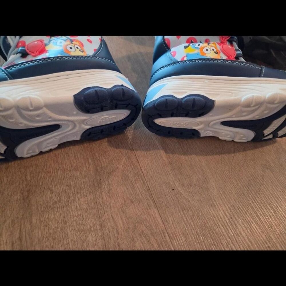 Bluey multi Boots - Picture 3 of 7